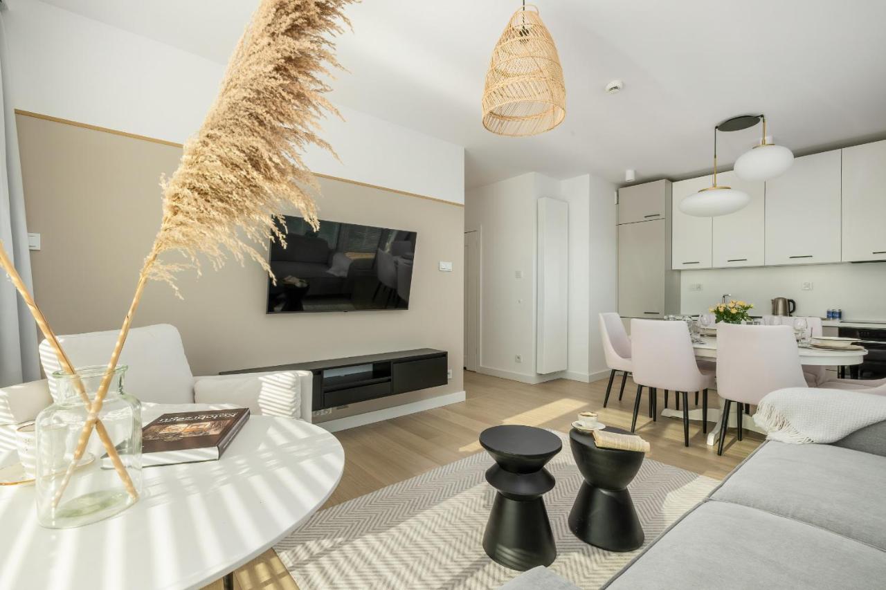Family Apartment With Gym And Swimming Pool By Renters Prestige Kolobrzeg Exterior photo